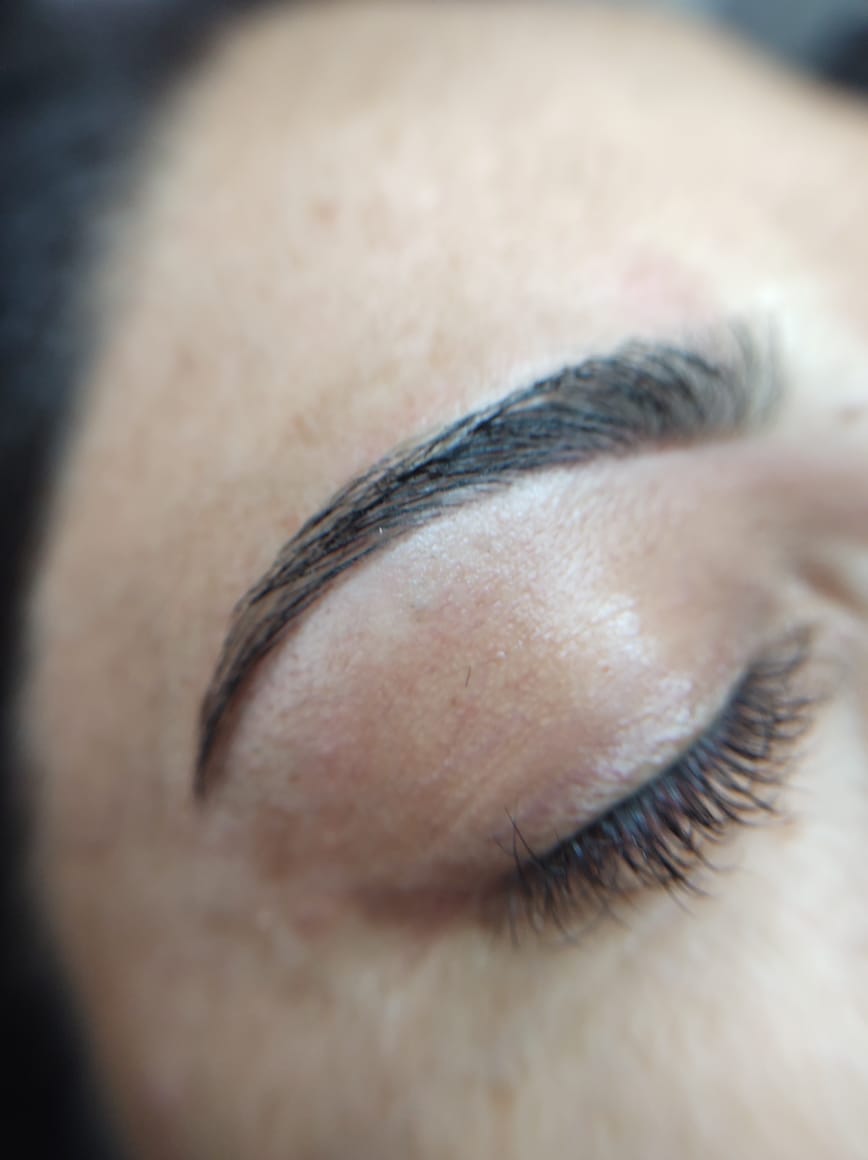 Perfilado de cejas 