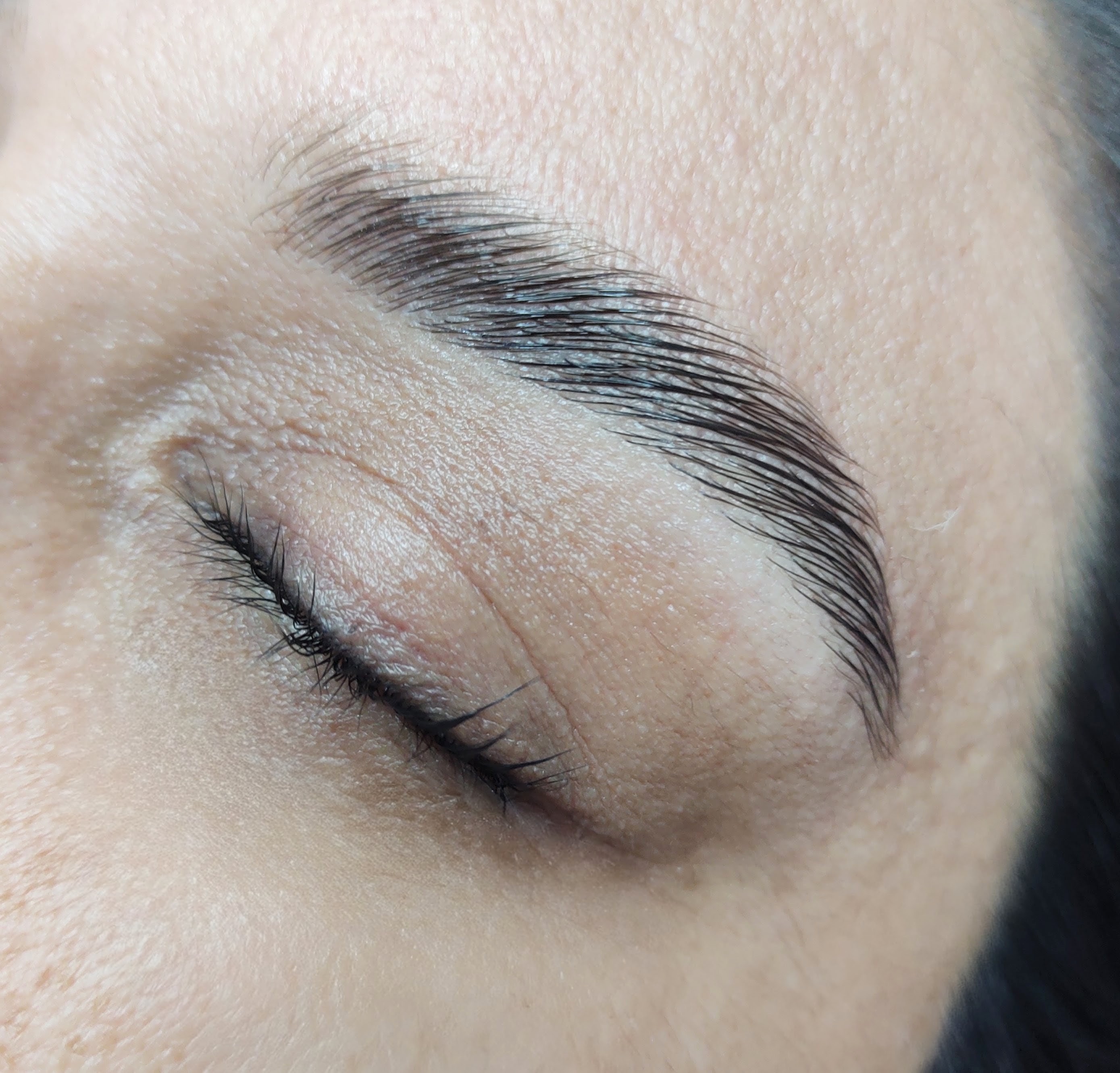 Laminado de cejas 