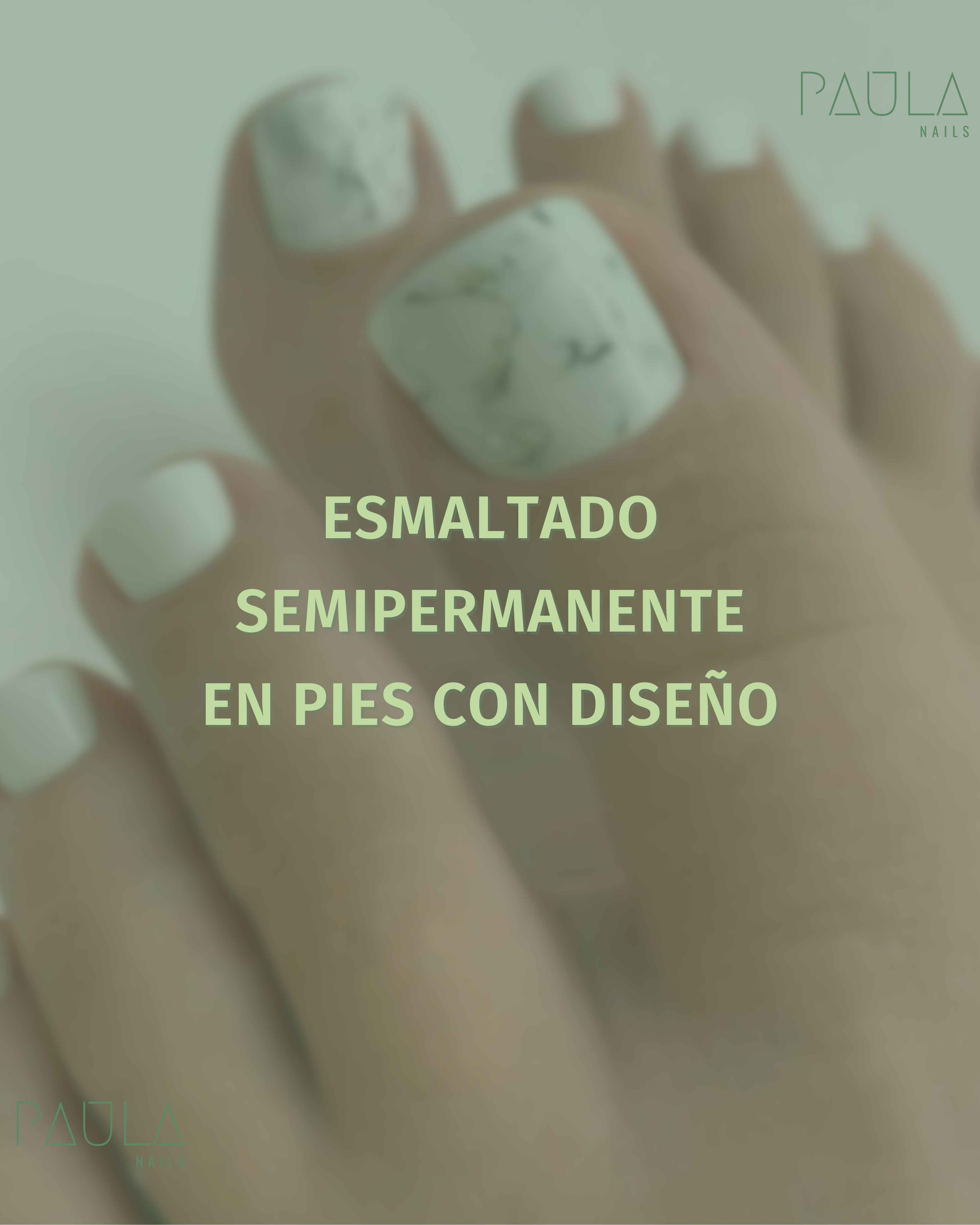Esmalte semipermanente con diseño 